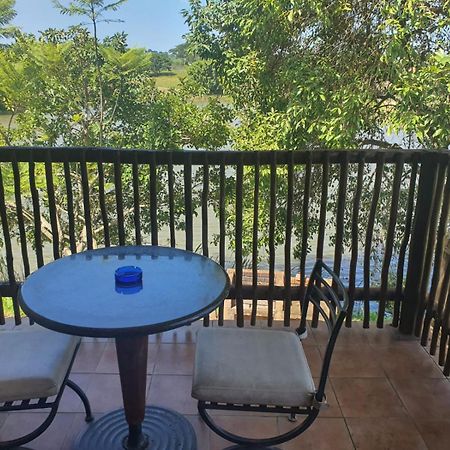Rain Farm Game Lodge Umhlali Bagian luar foto